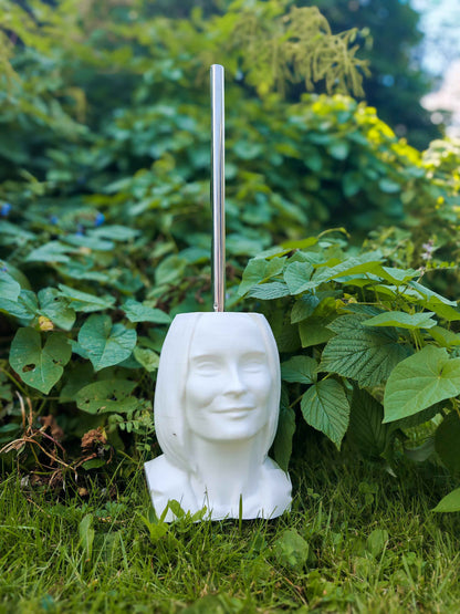 Rouva Pönttönen -vessaharjateline