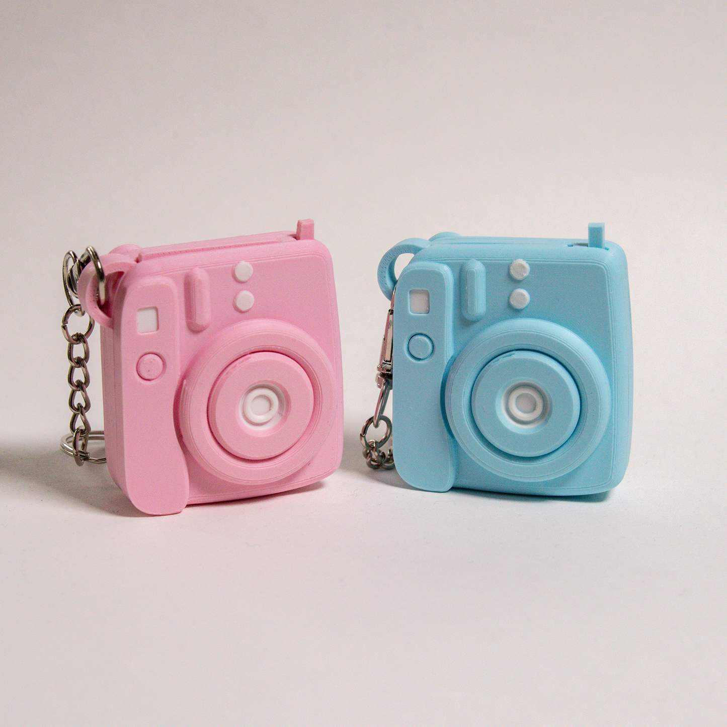 Kamera-avaimenperä omalla kuvalla